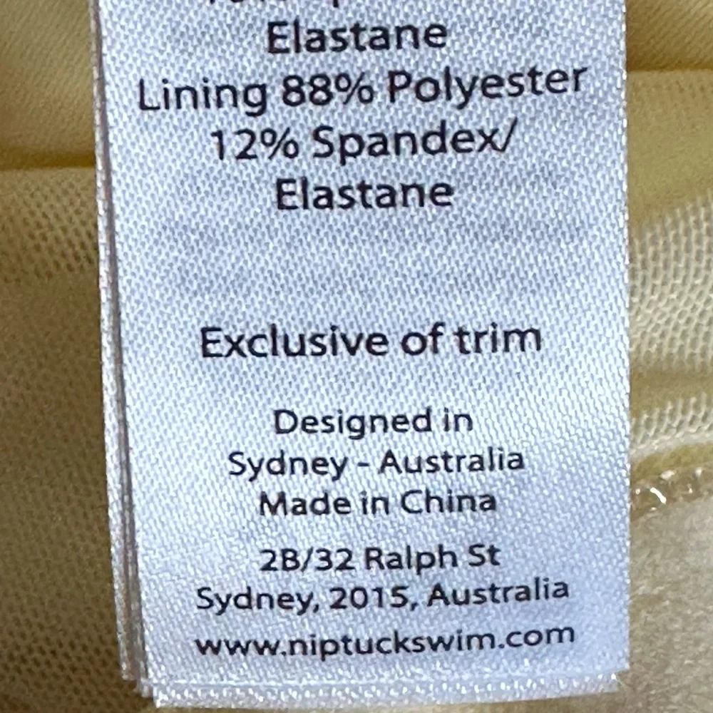 Nip Tuck Women's One Piece Swimsuit Sz 6‎ Travel Multi Cup Tummy Control Luxury